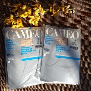 FREE ADD ON!! Cameo silky sheer pantyhose oyster NWT